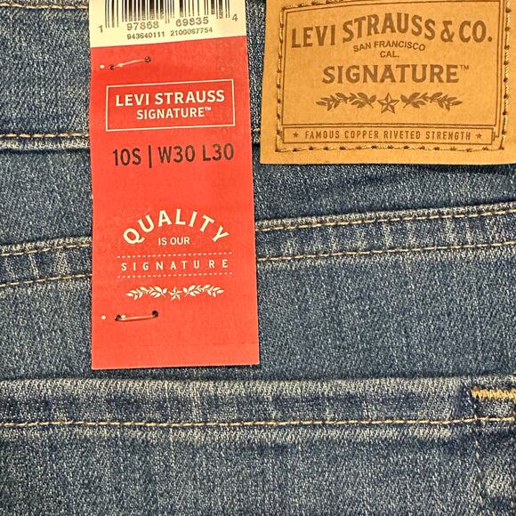 NWT! Levi Strauss Women’s Size 10S/W30/L30 Blue Denim Mid-Rise Bootcut Jean K663 - Picture 12 of 15